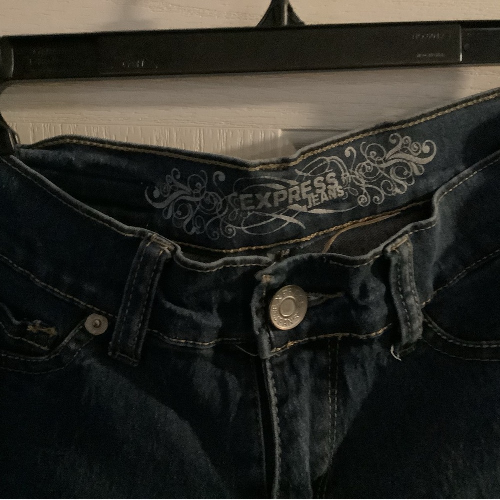 Express jeans skinny size 6 cotton and polyester/spandex washed but never worn
